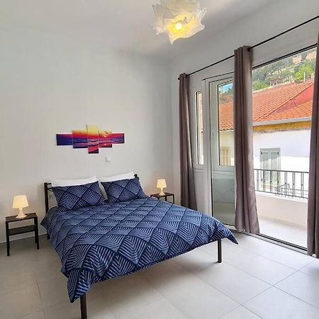 Nafpaktian Port House Apartment Nafpaktos Bagian luar foto