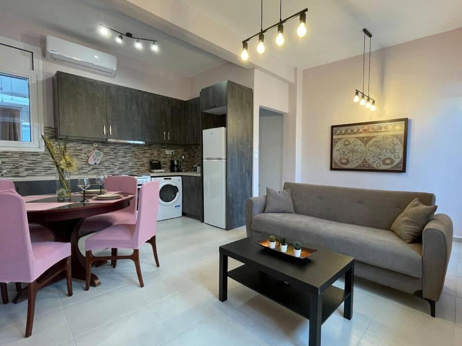 Nafpaktian Port House Apartment Nafpaktos Bagian luar foto
