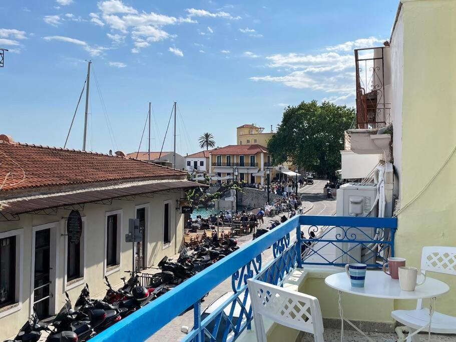 Nafpaktian Port House Apartment Nafpaktos Bagian luar foto